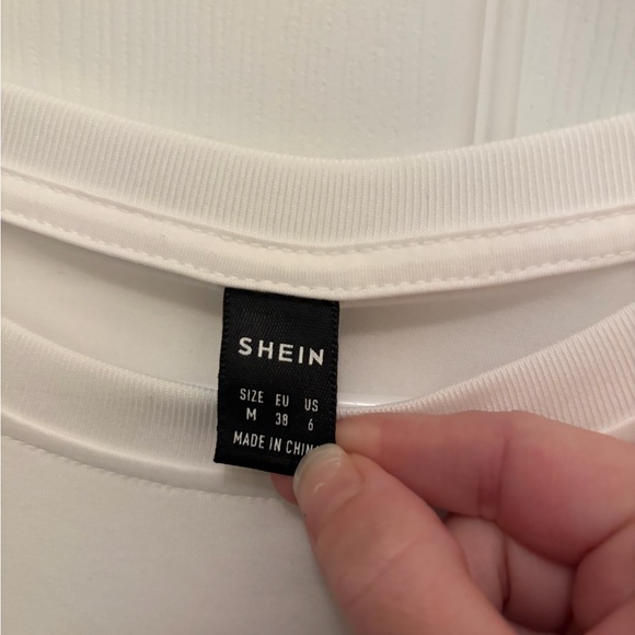 SHEIN Classic White Tee - Picture 2 of 3